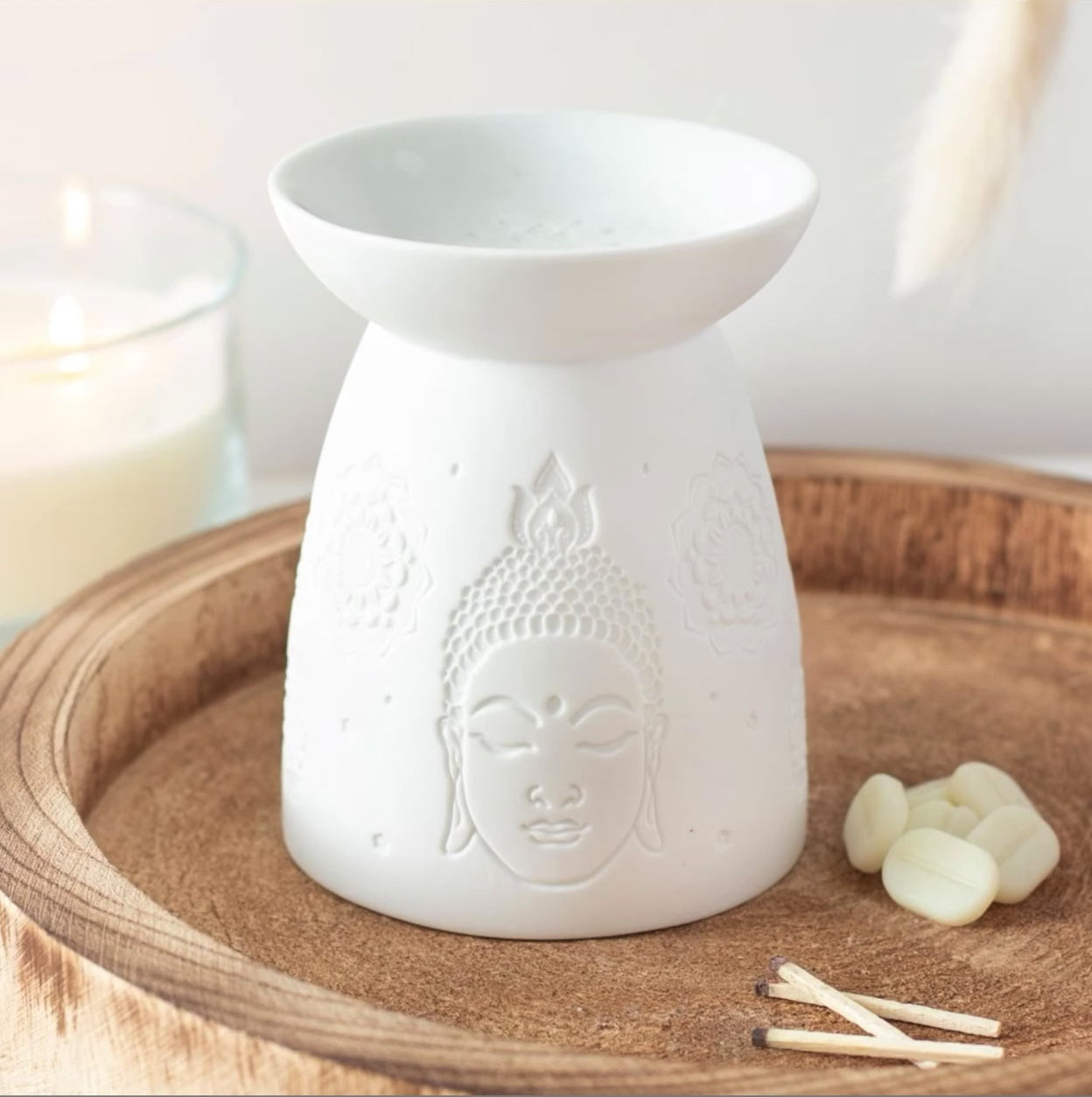 Oil Burner with Buddah Pattern