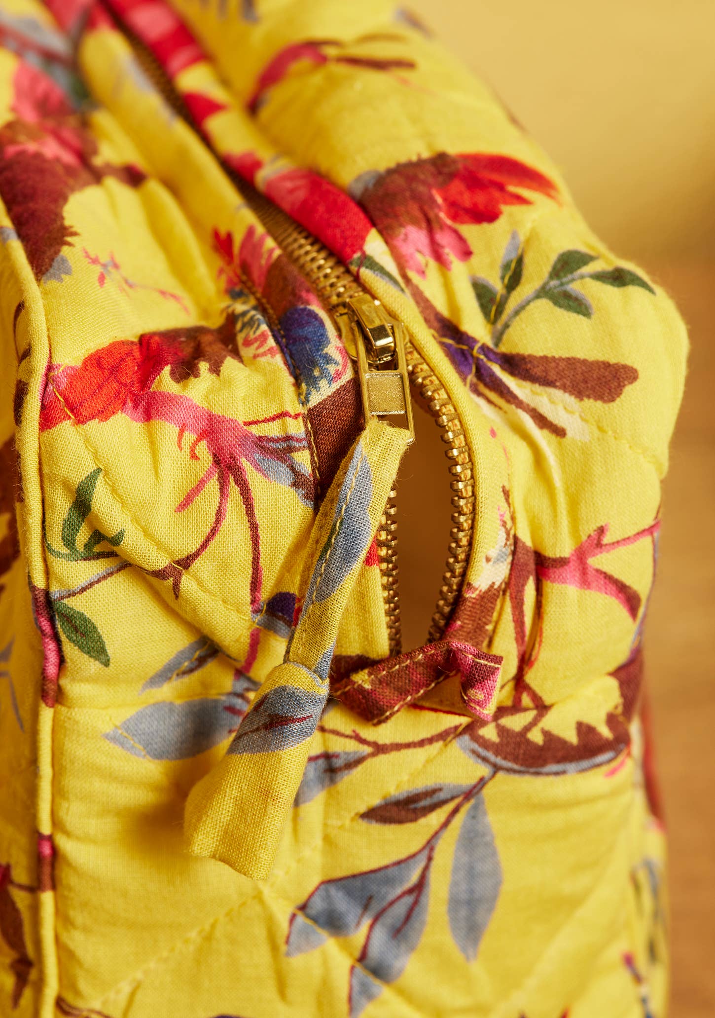 Bird Of Paradise Wash Bag: White(WH)