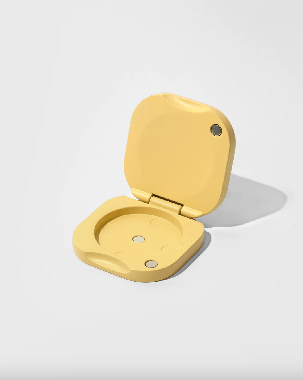 REFILLABLE VESSEL BUTTER