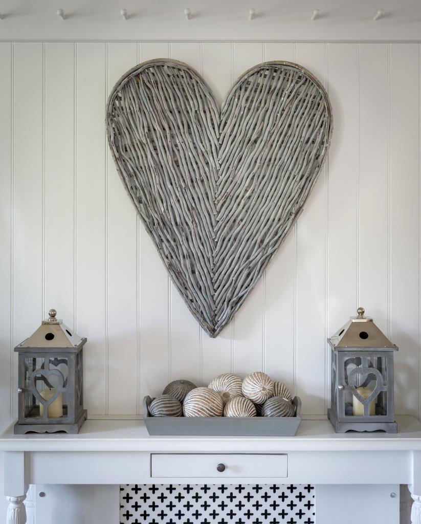Grey Wash Wicker Heart